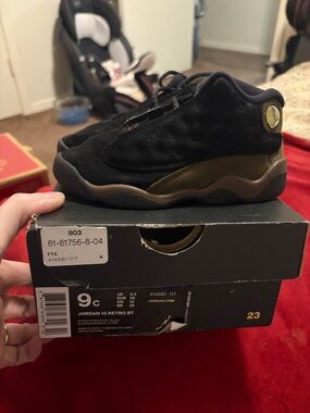 Jordan Kids Sneaker in Black with Olive Accents